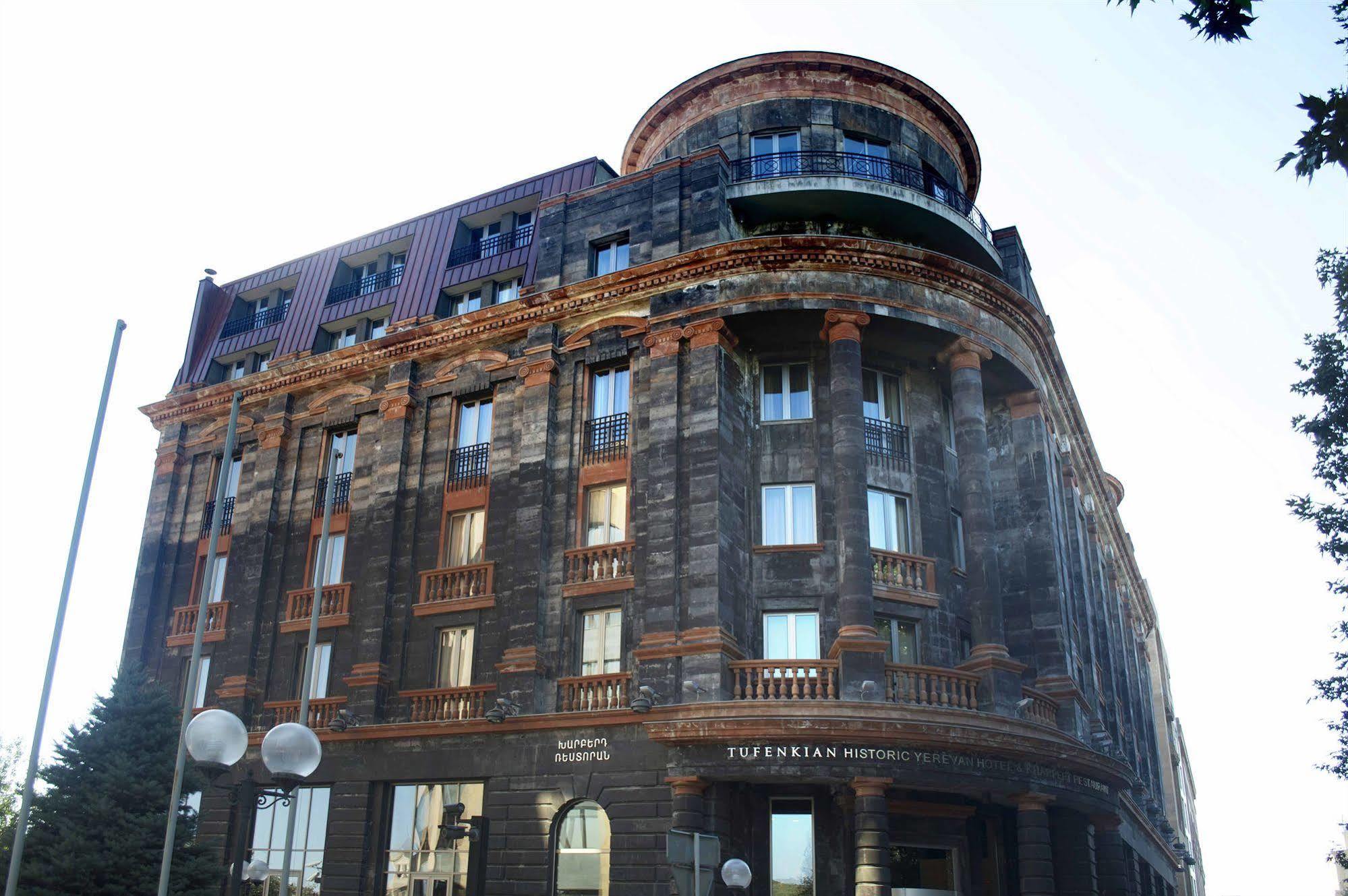 Tufenkian Historic Yerevan Hotel Exterior photo